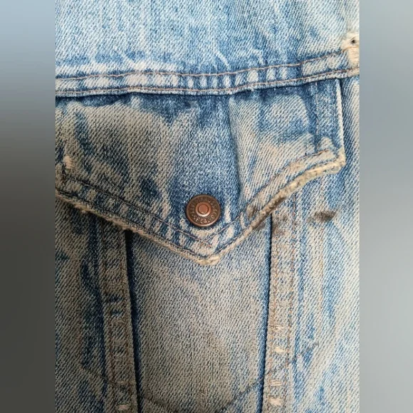 LEVI'S Vintage 1970's RAD Naturally Distressed Denim Sherpa-Lined Jacket Size 48 - Picture 14 of 15